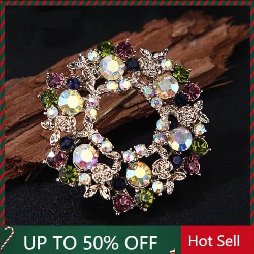 2021 New Sale Elegant Woman Brooches Retro Fashion Crystal Brooches Pins Fashion Jewelry Clothes Accessories Wholesale Sales