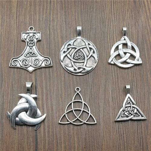 Antique Silver Color Triquetra Symbol Charms Pendant For Jewelry Making Charms Triquetra Signjewelry Findings DIY