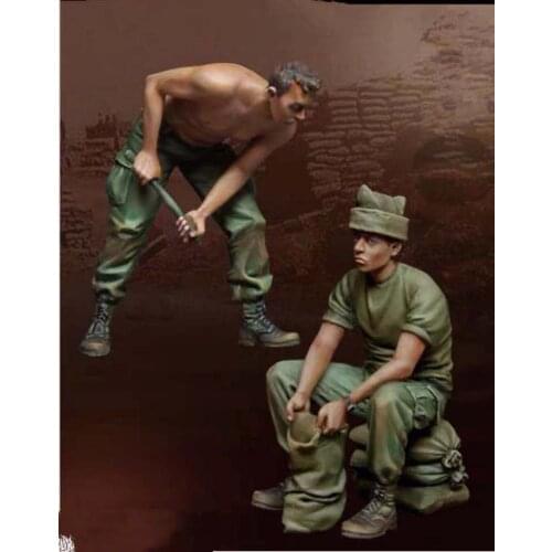Vietnam War 2 people need to assemble and paint by themselves 1:35
