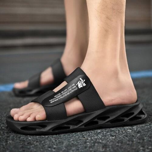 Summer Men Fashion Casual Slippers Home Bathroom Shower Beach Non-slip Slippers for Men Soft Comfortable Shoes Affordable