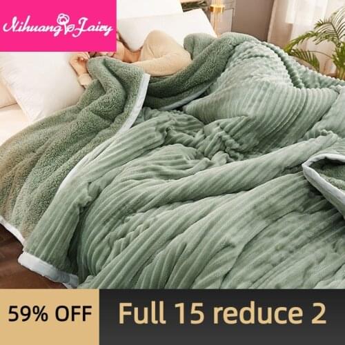 Three-layer thick blankets winter blankets Falai fleece blankets coral fleece blankets are warm double blankets