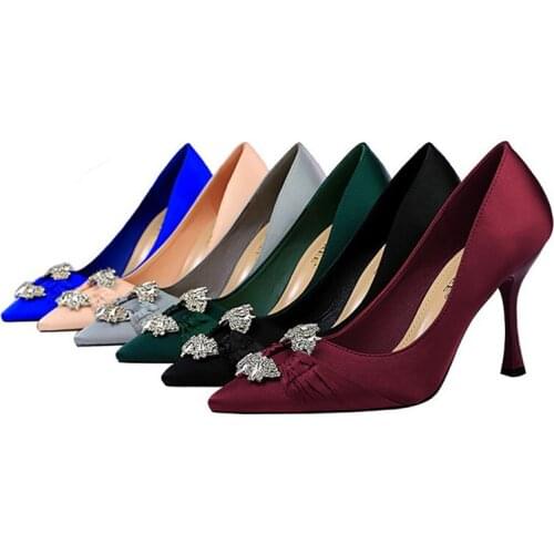 Big Size 34-40 Elegant Banquet Silk Satin Rhinestone High Heels Women Pumps Classic Wine Red Black Silver Sexy Prom Wedding Shoe