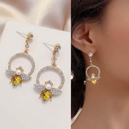 Lovely Little Bee Crystal Earrings Trendy Hollow Round Gold Color Champagne Yellow Teardrop Cut Zircon Earrings New