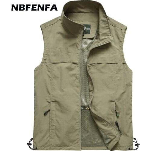 Men Vest Sleeveless Jackets Male Outdoor Coat Waterproof Windproof Men Clothing Hiking Camping Sport Waistcoat Solid Vest LX104