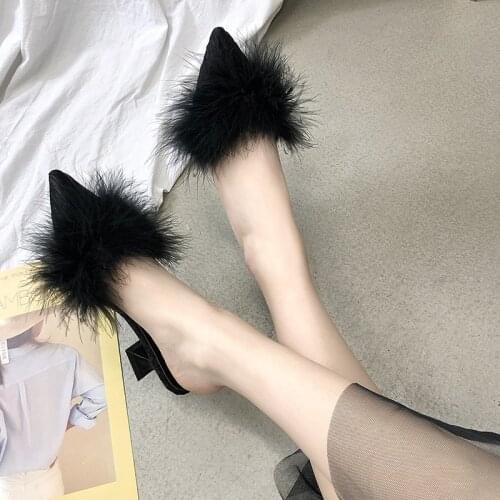 Fashion Shoes 2020 Women Fur Bling Square Heels Peep Toe Wedding Shoes Woman Backle Strap Beautiful Pointe Shoes Girls