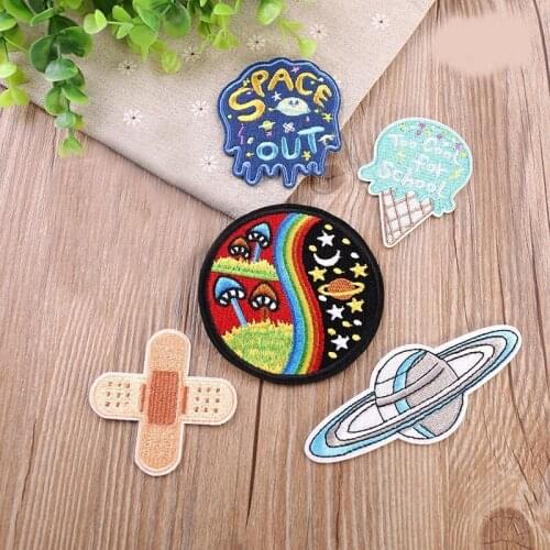 PGY 1pcs Band-aid Plant UFO Embroidery Patches Clothing DIY Astronaut Appliques Clothes Stickers Ice cream Iron on Space Badge
