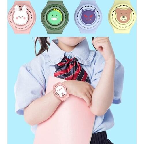 Portable Wearable Fan BLue Devil/Pink Rabbit/Brown Bear/Green Dinosaur 4 Modelings Childrens Watch Fan Rechargeable