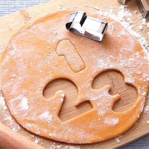 9pcs/set Large Size 0-8 Number Shape Cookie Cutter Stainless Steel Cookies Mold Fondant Biscuit Cutter Cake Decorating Tools