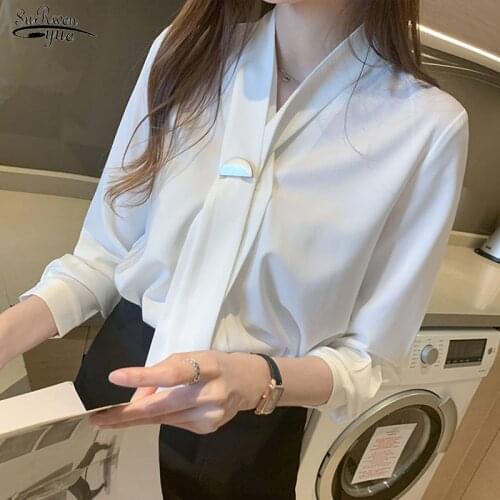 Blusas 2020 Autumn New Long Sleeve Satin Women Blouses V-neck Pullover White Blouse Women Solid Button Casual Women Shirts 11054