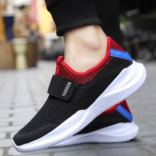 2020 Man Sneakers Outdoor flat Walking Shoes Mesh Breathable Sport Running Shoes Fashion Soft Mens Casual Shoes Plus Size 46