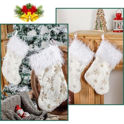 Plush Snowflakes Gifts Bag Embroidered Christmas Stockings Gifts Bag Hanging Loops Xmas Tree Fireplace Candy Socks Xmas Decor
