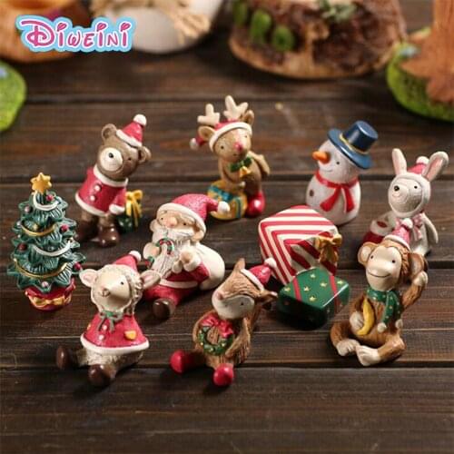 Christmas Toy Snowman Deer Sant Claus Bear Animal Miniature figurine Decoration Fairy Garden statue Resin craft lovely ornaments