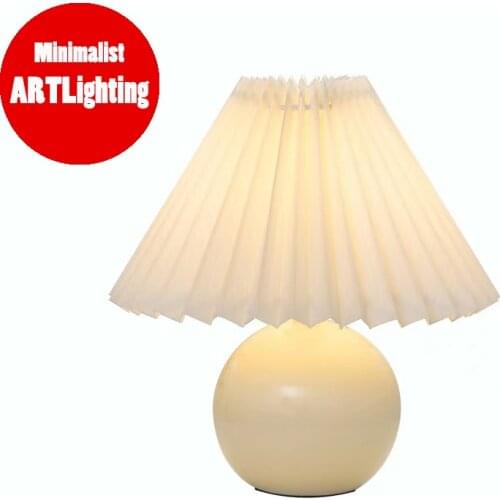 Vintage Rattan Lamp Table Korean Table Lamps for Bedroom Lamp Living Room Light Home Deco Creative Pleats Lamp with Led Bulb E27