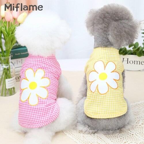 Miflame Flower Small Dogs Shirt Plaid Dog Girl Clothes Summer Puppy Outfits Pomeranian Spitz Tshirt Cute Pet Clothing Breathable