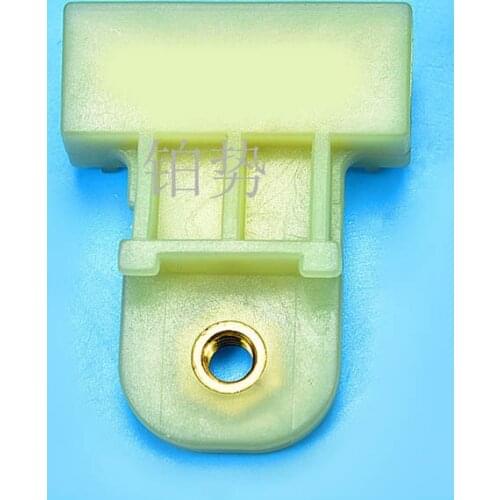 Car front door glass clamp assembly 2014-hyu nda iph ase one K3 window and door glass bracket clamping glue cover bracket assemb