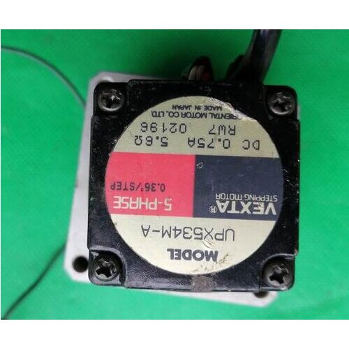 UPX534M-A stepper motor , used in good condition . 80% appearance new , good working , free shipping