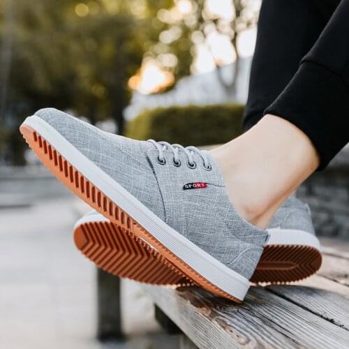 New Men Shoes Casual Canvas Shoes Lightweight Lace Up Sneakers Breathable jogging Skateboard Men Flats Slip Male Footwear rty67