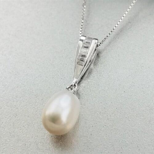 New S925 Sterling Silver Micro Inlaid Zircon Pearl Pendant Clavicle Chain Womens Silver Jewelry
