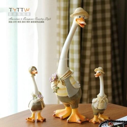 Cute duck resin decorations garden decoration accessories childrens room anime decorations kawaii home accessories resin charms