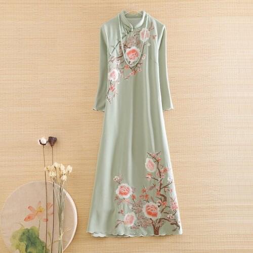 Chinese Style Women Qipao Dress Autumn Royal Embroidery Kapok Vintage Elegant Lady Luxurious Plus Size Cheongsam Dress M-4XL