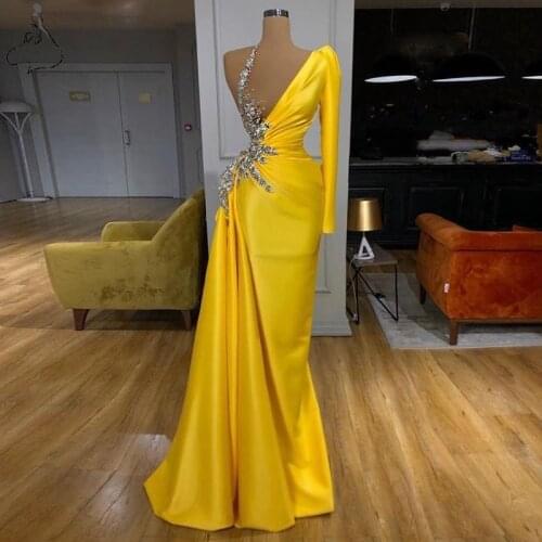 Платье Gold Yellow One Shoulder Long Sleeve Prom Dresses Sexy Illusion Beading Chic Party Dress Long vestidos Zipper Back