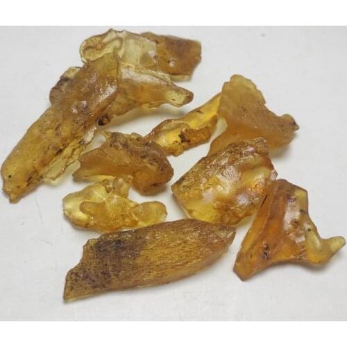 1pcs 15-20g Rare Natural Raw Rough Copal Amber Fossil Specimen Stones Christmas Halloween Students Collection Gift
