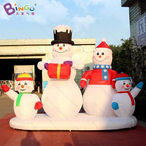 Hot selling 3.8x2x3 meters inflatable snowman family for outdoor decoration / Cartoon snowman family balloons toys