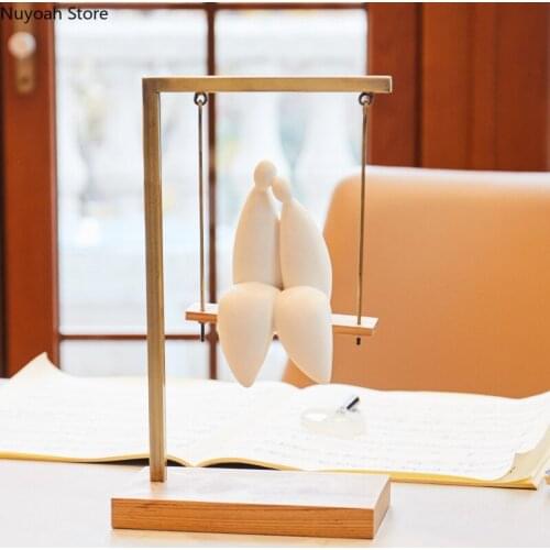 Swing Couple Home Decoration Simple Modern Abstract Character Statue Model Desktop Decoration Living Room Decoration Accessories