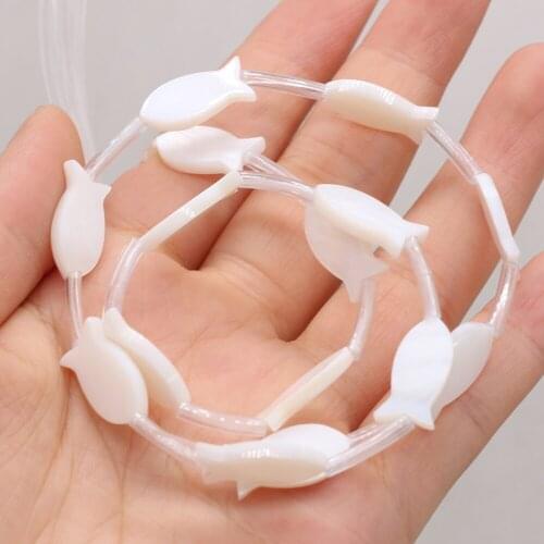 15 pcs/1Strip Natural White Freshwater Shell Fish Shape Spacer Beads for Jewelry Making Necklace Bracelet Accessories 6x12mm
