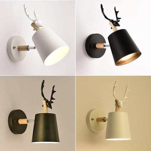 The head of a bed background antlers, contemporary and contracted sitting room is contracted corridor wall chandeliers
