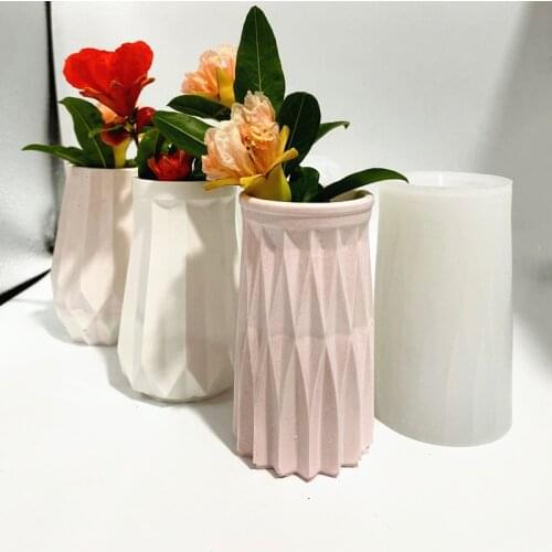 Art Origami Shape Vase Concrete Mold Cement Vase Molds Flower Arrangement Container Silicone Molds for Resin Crystal Mold