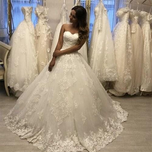 Princess Ball Gown Wedding Dress Sweetheart Sweep Train Lace-Up Back Tulle Applique Wedding Dresses Custom Made