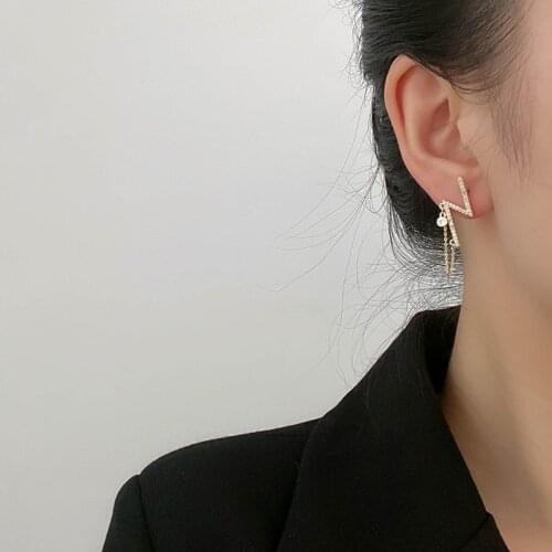 Origin Summer Fashion Asymmetry Lightning Tassel Earrings for Women Gold Metal Long Chain Geometric CZ Zirconia Drop Earrings