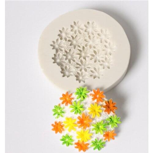 3D Small Flowers Texture Silicone Mold Cookies Chocolate Mould Bakeware Soap Molds Kitchen DIY Cupcake Baking Decorating Tools