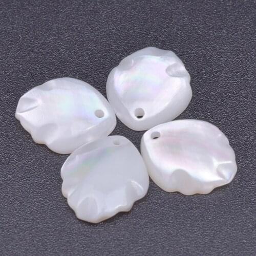 10PCS 13x11mm White Natural Mother of Pearl Shell Leaves Beads Pendant charms for Jewelry Making DIY Bracelet Necklace 24219