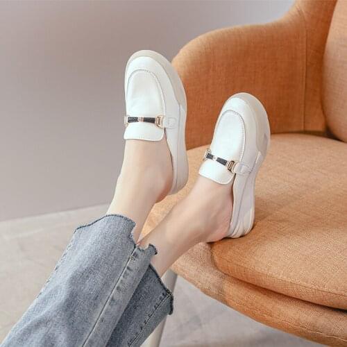 FenaMinL Leather Pumps