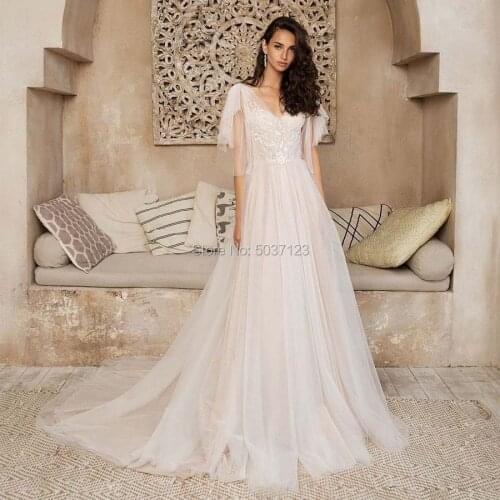 A Line Wedding Dresses Sleeveless V Neck Lace Appliques Bridal Gowns Lace Up Vestido De Noiva Court Train Plus Size