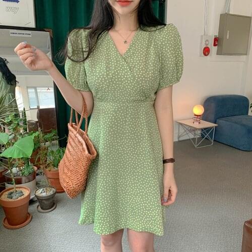 Women Summer Sexy V Neck Short Dress Puff Sleeve Star Pattern Slim Waist Mini Dress with Waistbelt
