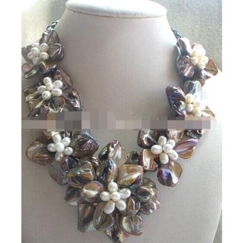 FREE shipping 11.22 freshwater pearl sea shell flower 18" necklace Discount 35