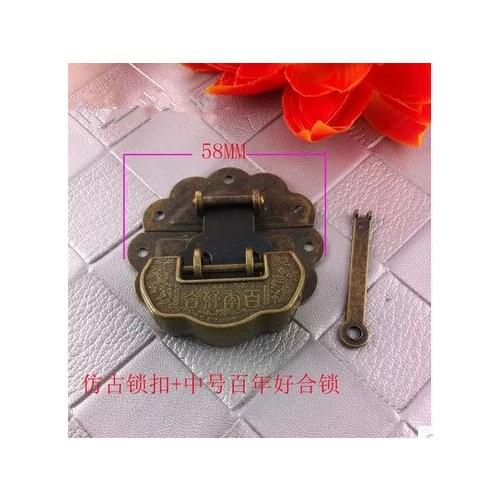 A round box buckle lock box classic small Chinese antique copper cross open padlock antique lock