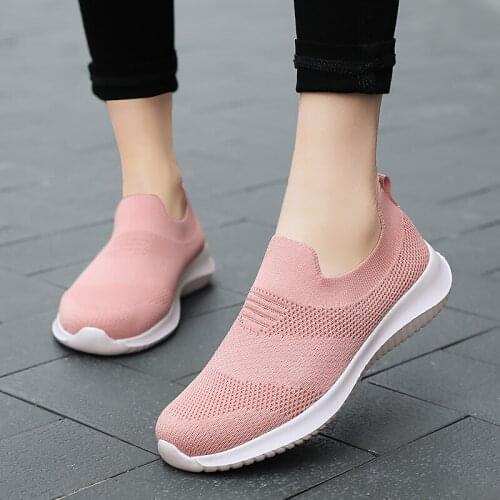 Fashion Sneakers Womens Loafers White Sport Shoes Fitness Sneakers Light Breathable Basic Flat Tennis Woman Shoes Outdoor Gym