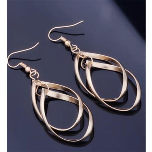 New fashion OL Popular earrings Love water drops earrings for woman Twisted pair metal earrings Personal holiday gift