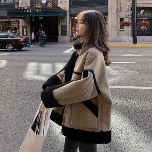 Fad New Autumn Winter Women Casual Long Sleeve Lamb Faux Fur PU Coat Female Short Warm Stand Coat Fake Leather Wool Jackets