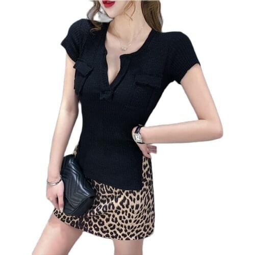 Side Slit Sexy Deep V-Neck T-Shirt Female Fashion All-Match Western-Style Tight Top Summer New Short-Sleeved Women T-Shirts 2021