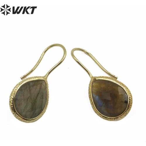 WT-E620 WKT gold bezel tiny water drop shape labradorite hoop earrings women fashion gold stone hoop earrings as gift
