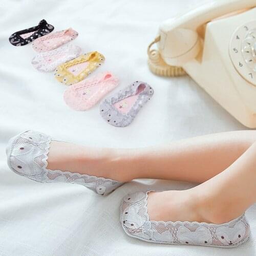 1 Pair Spring Summer Baby Girls Lace Socks Shallow Mouth Invisible Traceless Elastic Boat Focks Feet Slip Silicone Ankle Socks