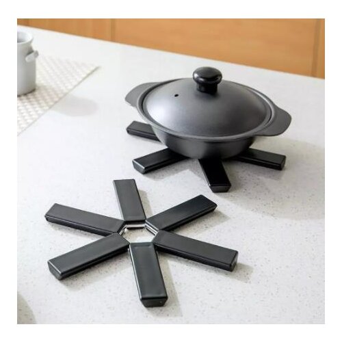 Kitchen Non-slip Folding Insulated Mat Heat Resistant Cushion Pad Trivet Pan Placemat Kitchen Heat Insulation Pad Holder Coaster