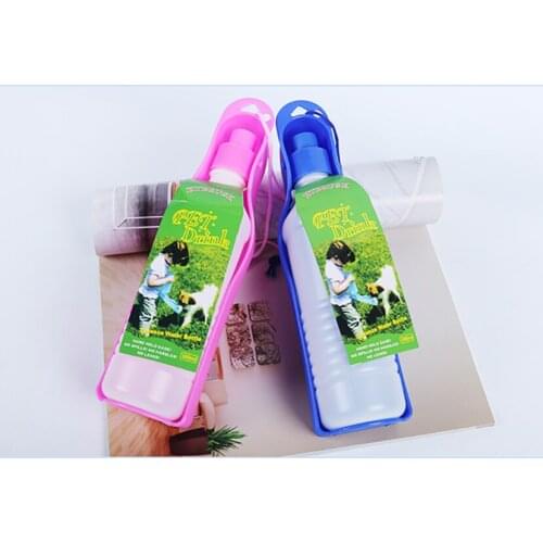 500ml Foldable Pet Dog Drinking Water Bottles Travel Hand Held Puppy Dogs Squeeze Water Bottle Dispenser Flip Down Water Pan