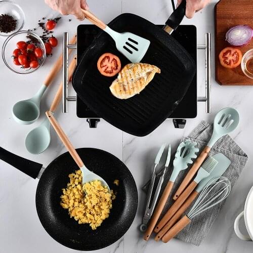 Green Silicone Utensils Cooking Kitchenware Tool Set Wooden Multifunction Handle Non-Stick Spatula Ladle Egg Beaters Shovel
