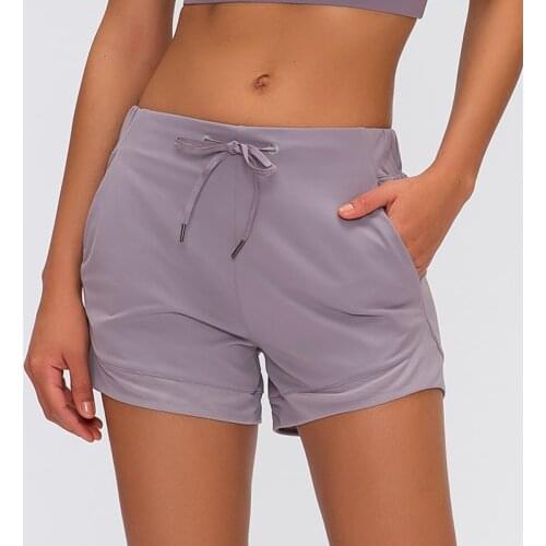 Yoga Shorts Waist Drawstring Loose Fit Training Gym Sport Shorts Women Naked-feel Fabric Running Yoga Fitness Shorts With Pocket